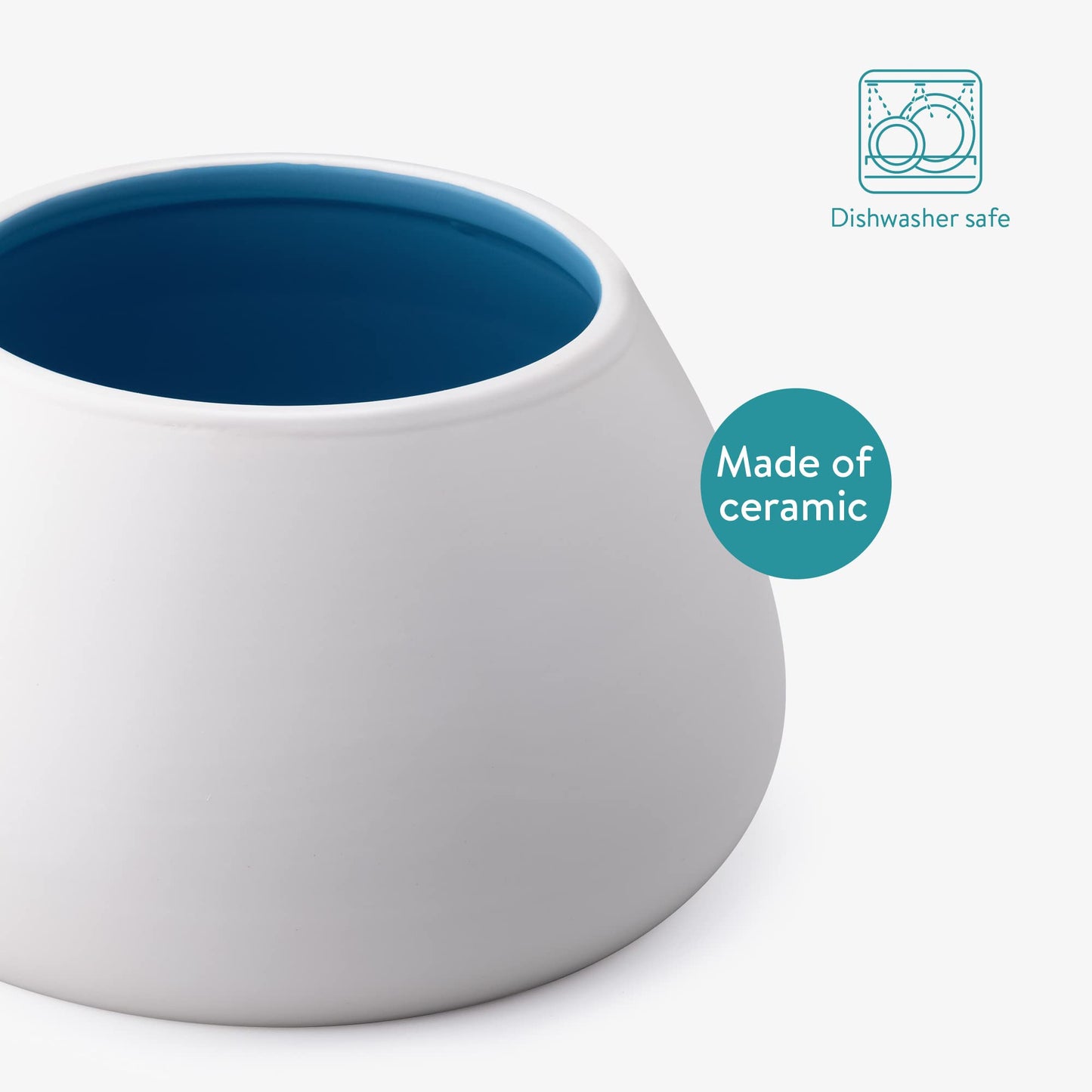 Gamelle en céramique Navaris pour chiens à longues oreilles, pour eau et nourriture, pour épagneuls, beagles, bassets, etc., anti-fuite, blanche à l'extérieur et bleue à l'intérieur.