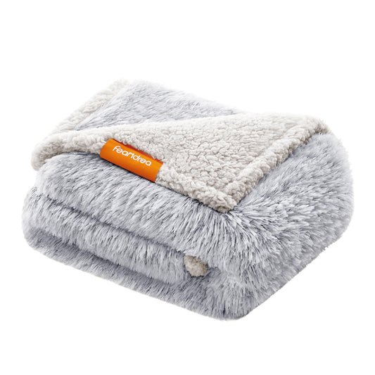 Couverture imperméable pour chien Feandrea, longue couverture en peluche pour chiens miniatures et petits, chats, 101 x 74 cm, M, polaire Sherpa, double face, réversible, gris ombré UPPB004G01